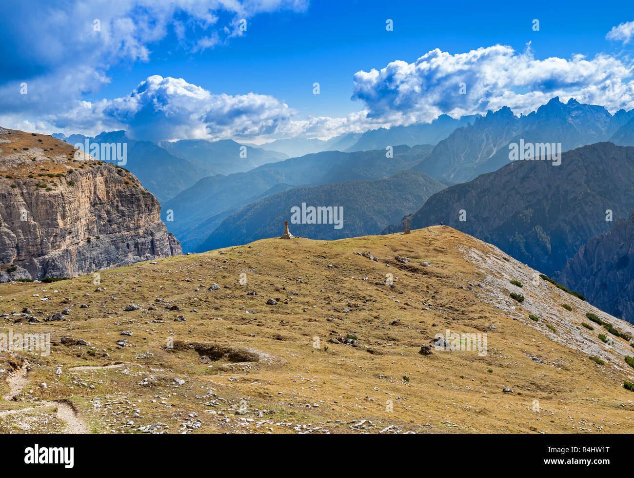 War Memorial en Tres Picos, dolomitas, Tirol del Sur Foto de stock