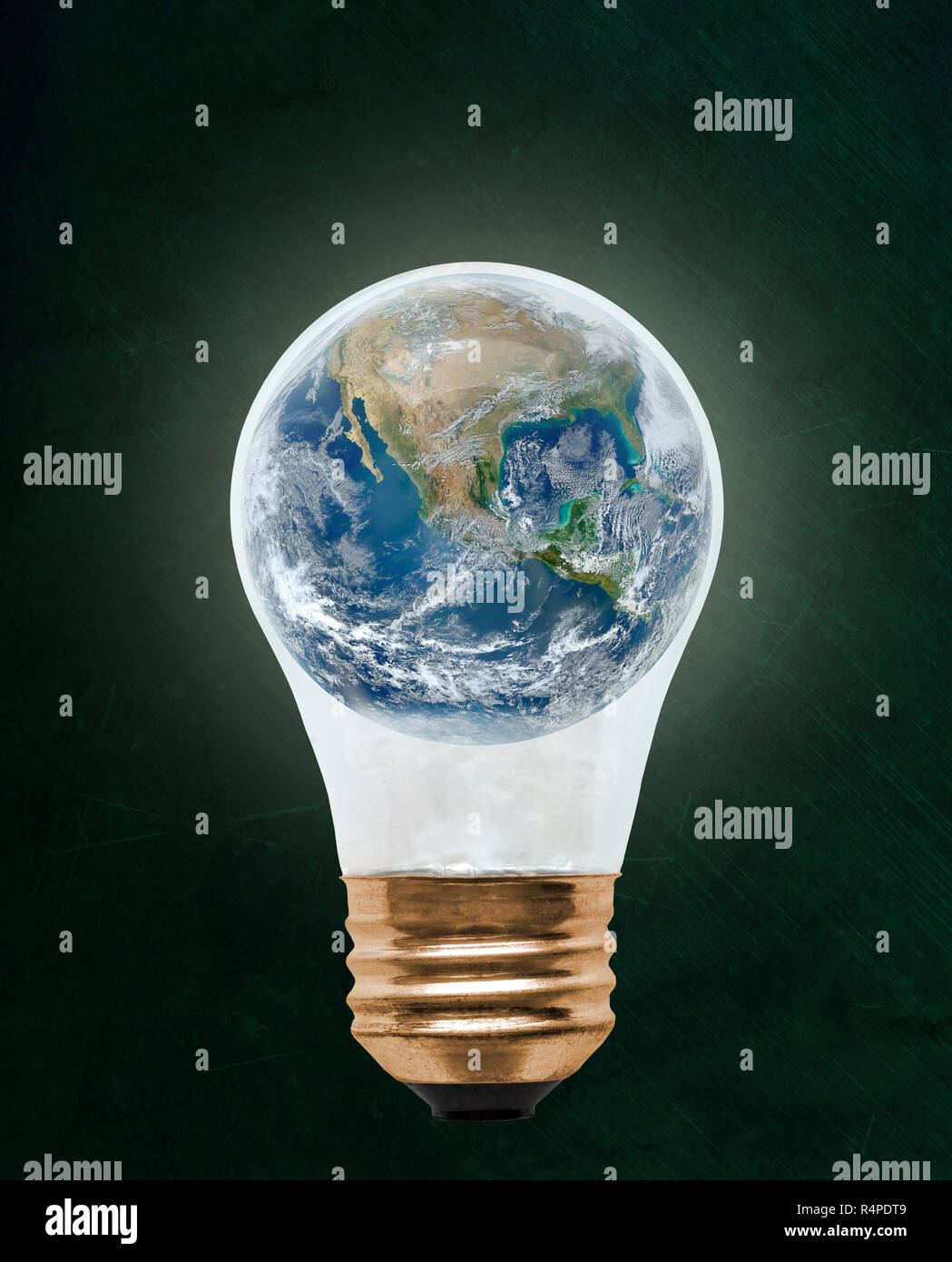 Planeta Tierra dentro de la bombilla flotante con espacio de copia. Concepto de la ecología, la conservación del medio ambiente; Alternativa Verde. Los elementos de esta imagen pro Foto de stock
