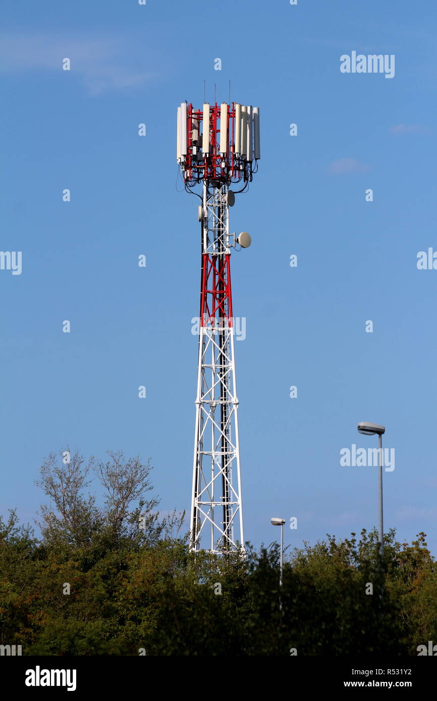 Antena grande fotografías e imágenes de alta resolución - Alamy