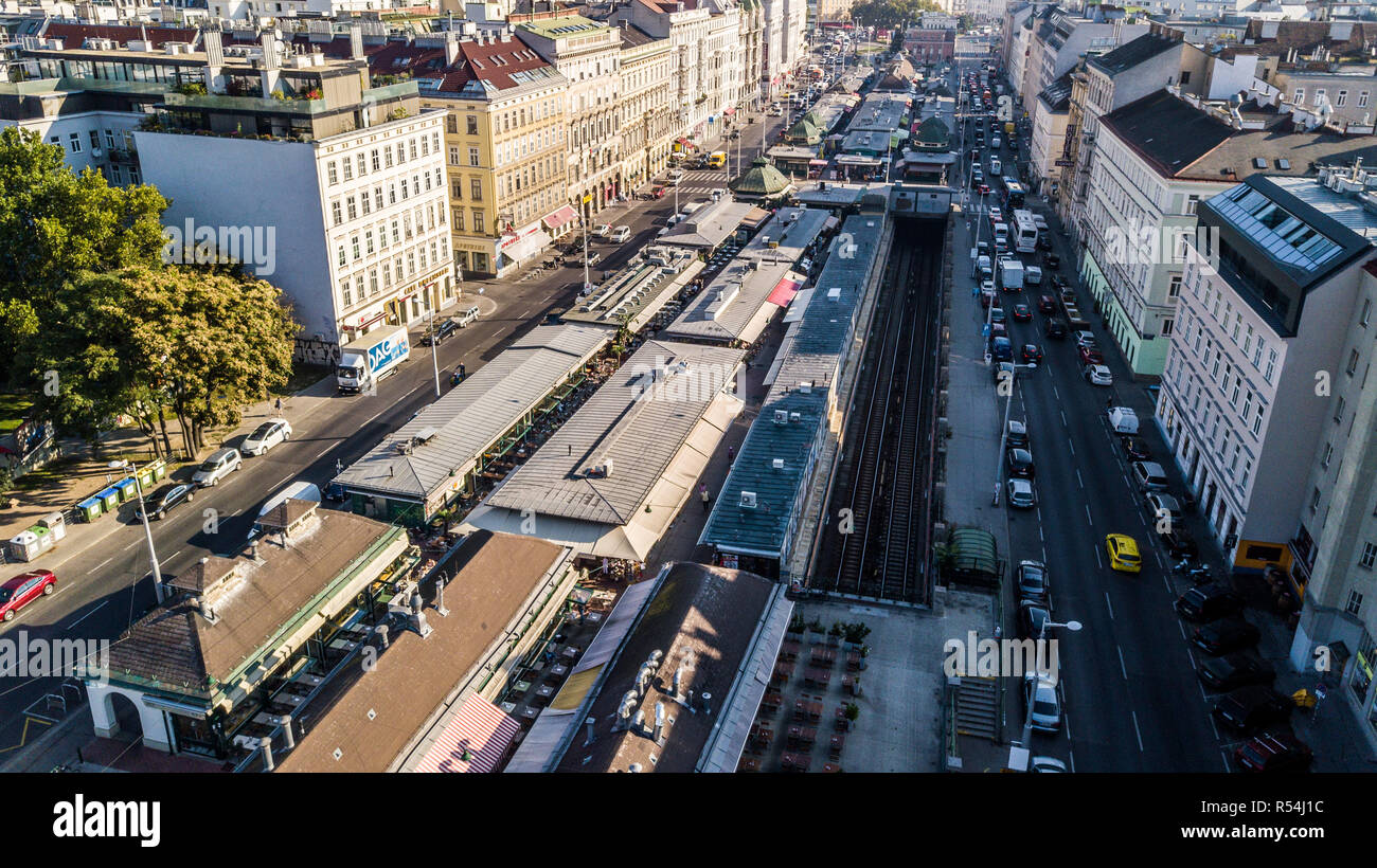 Naschmarkt, el mercado más popular de Viena, Viena, Austria Foto de stock