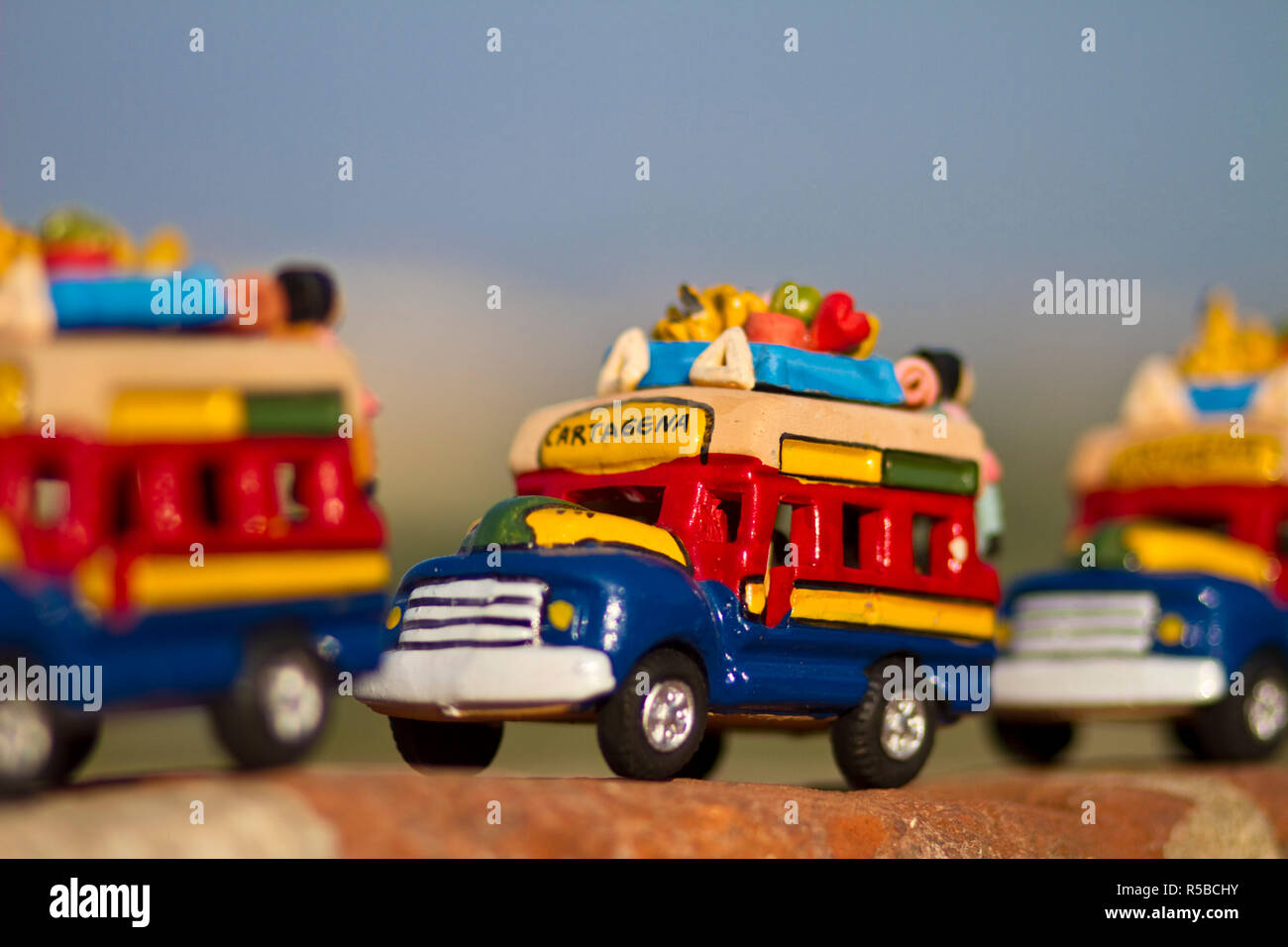 Autobuses viejos a la venta fotografías e imágenes de alta resolución -  Alamy