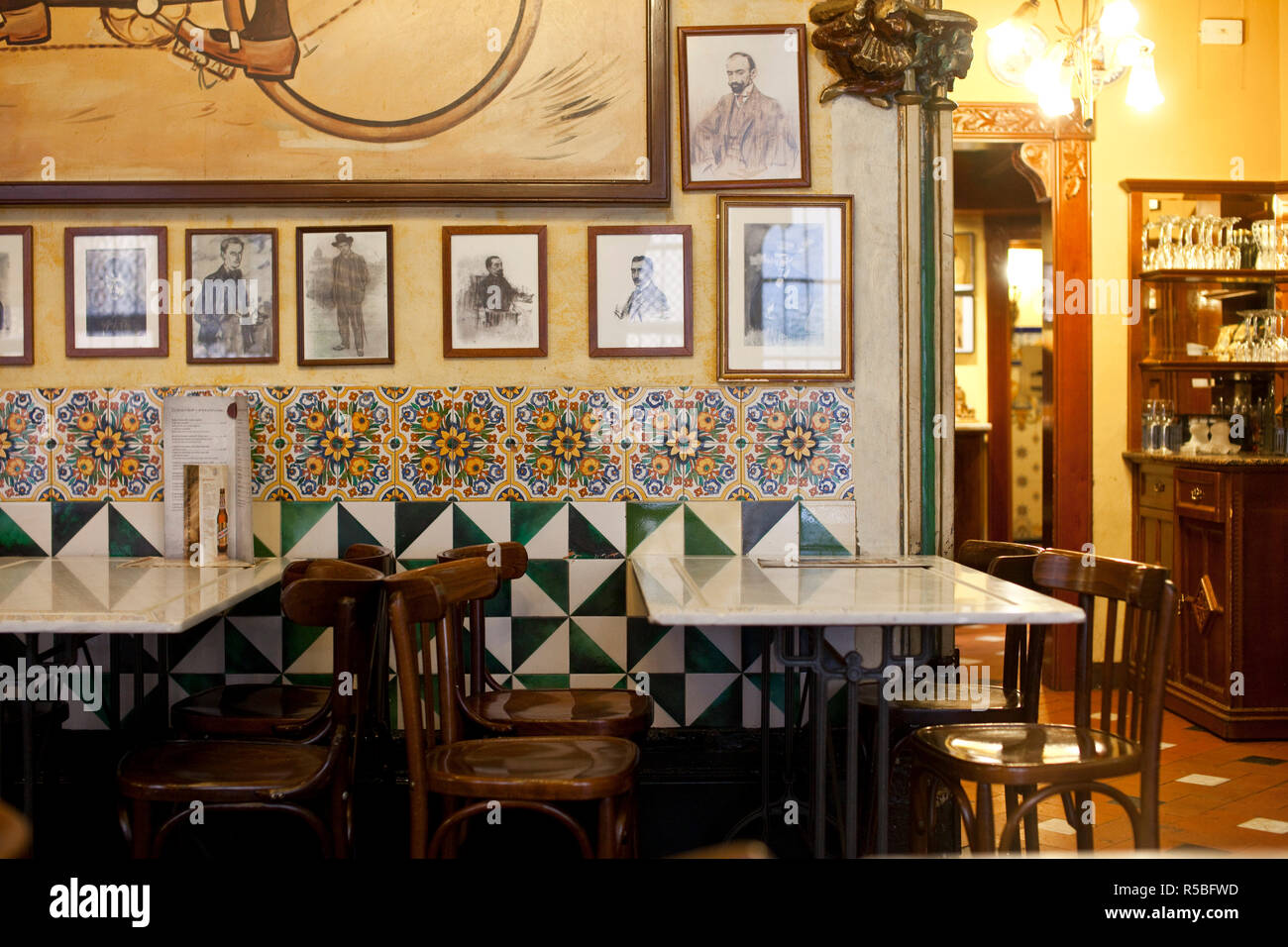Les Quatre Gats cafe (frecuentada por Picasso), Barcelona, España Foto de stock