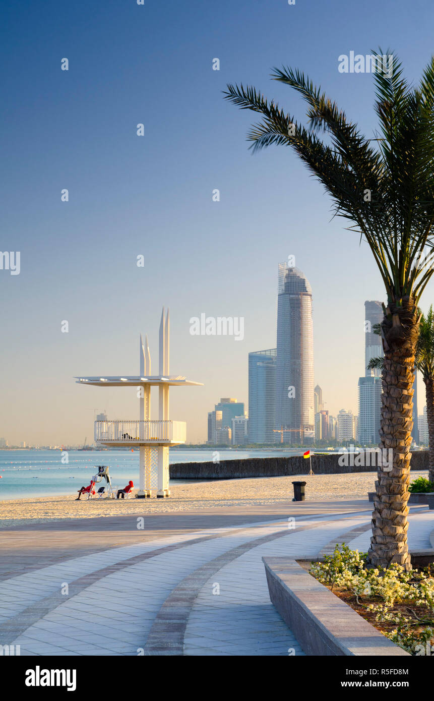 Набережная Corniche Абу Даби