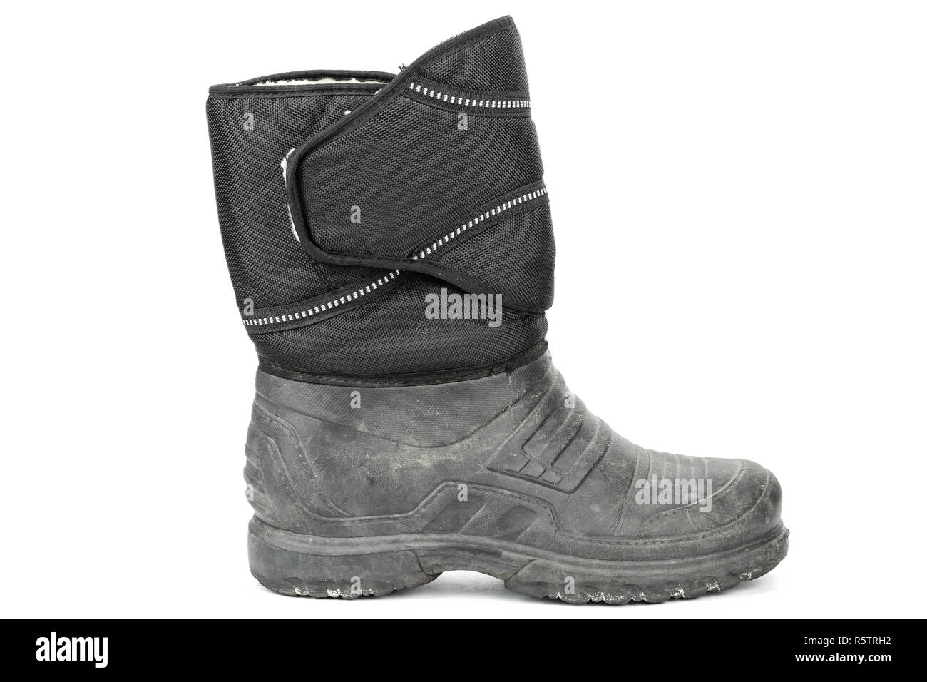 Caucho viejo hombre de botas, dentro de aislados con pieles. aislado sobre  fondo blanco Fotografía de stock - Alamy