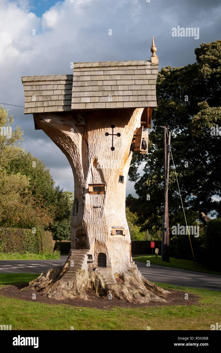 Árbol de la imaginación - Bajar Peover, Cheshire Foto de stock