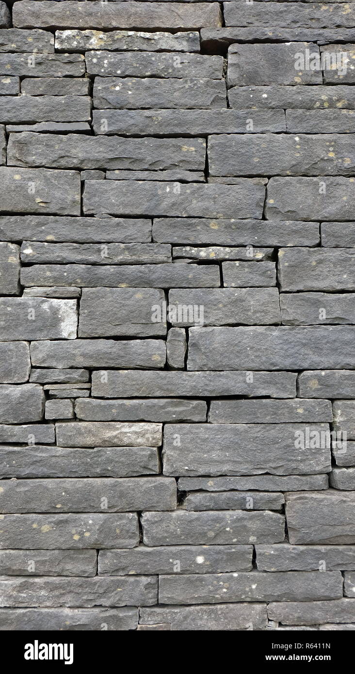 Textura vertical de los azulejos de la pared gris pizarra Fotografía de  stock - Alamy