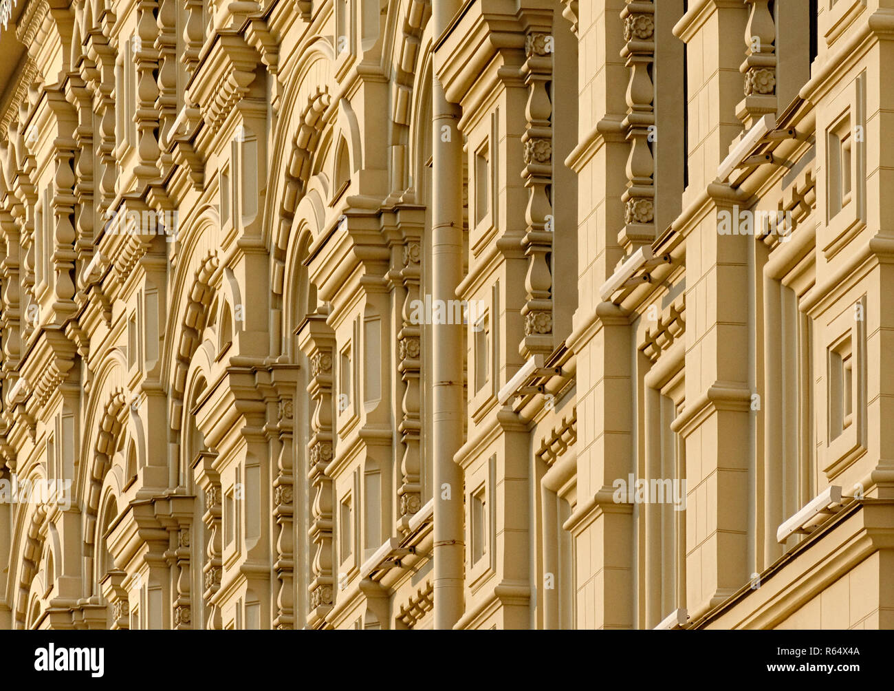 Fondos y texturas: construcción de la fachada, el decorado exterior de pared Foto de stock