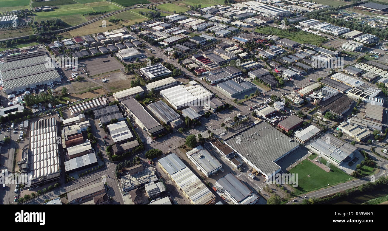 Vista aérea de la Mancasale distrito industrial y el recinto ferial de Reggio Emilia, Italia Foto de stock