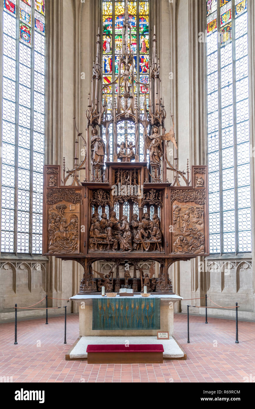Retablo de la Santa Sangre Würzburg carver Tilman Riemenschneider en la ciudad iglesia St. Jakob, Rothenburg ob der Tauber Foto de stock