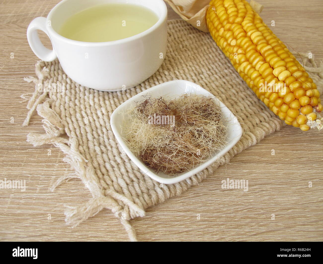 Té con barba de maíz, maíz, té, oso maydis estigma Foto de stock