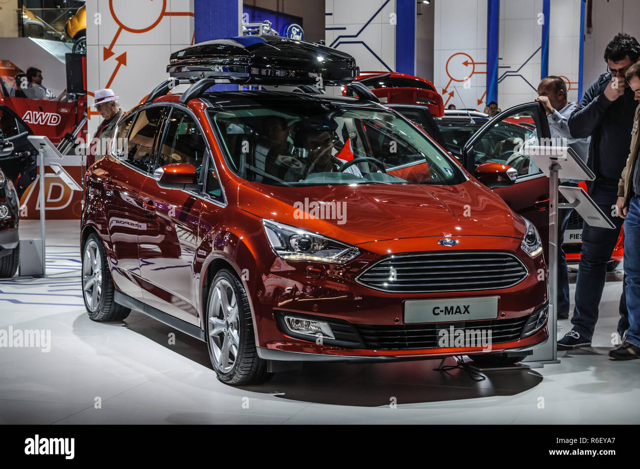 Ford C Max Fotos E Imagenes De Stock Alamy
