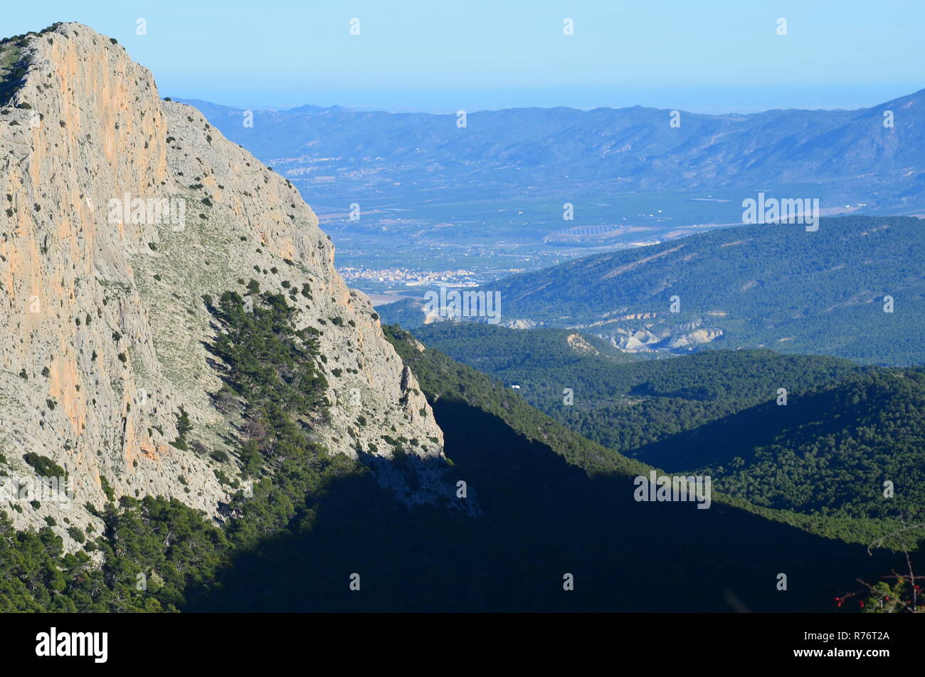 Morrón de Alhama mountain Trail, el macizo de Sierra Espuña, Murcia (sureste de España) Foto de stock