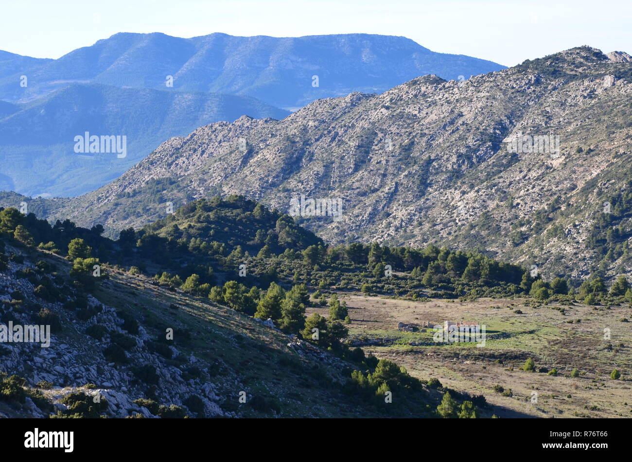 Morrón de Alhama mountain Trail, el macizo de Sierra Espuña, Murcia (sureste de España) Foto de stock