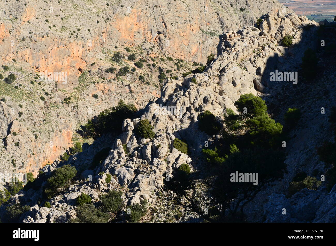 Morrón de Alhama mountain Trail, el macizo de Sierra Espuña, Murcia (sureste de España) Foto de stock
