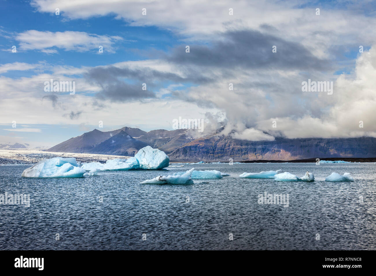 La Laguna glaciar Jokulsarlon Parque Nacional de Vatnajökull Islandia Foto de stock
