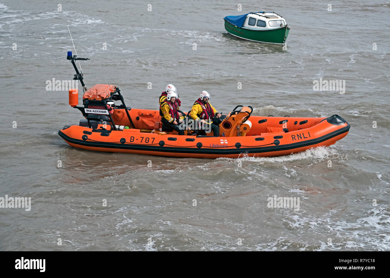 El Atlántico 75 clase Paul Alexander de botes salvavidas en el mar durante la anual Jornada abierta RNLI en Weston-super-Mare, Reino Unido el 19 de agosto de 2018. Foto de stock