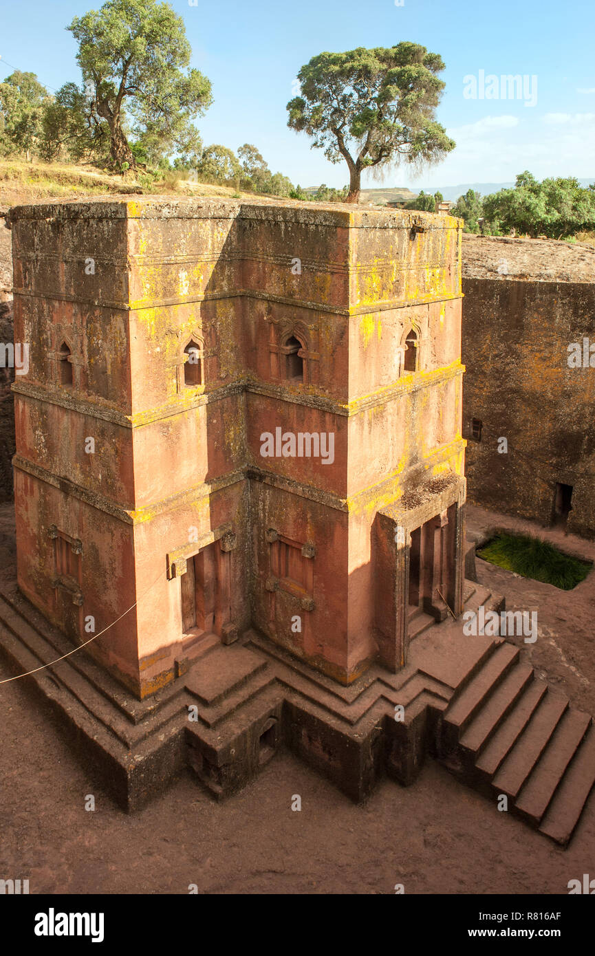 Corte de roca monolítica Iglesia de Bete Giyorgis, Saint George, Sitio del Patrimonio Mundial de la UNESCO, Lalibela, la región de Amhara, Etiopía Foto de stock