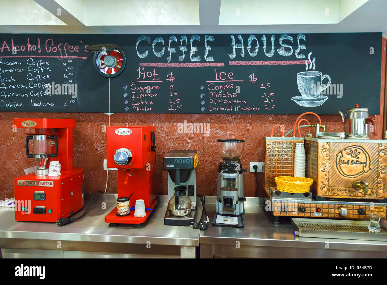 CAFEQUIPOS  Máquinas para cafeterías, restaurantes, hoteles