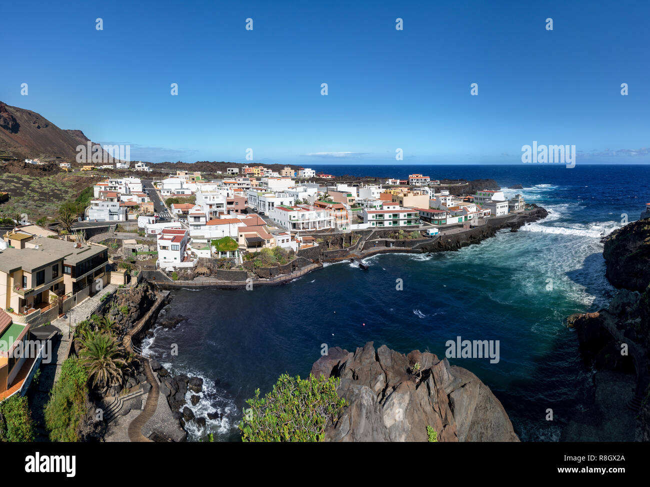 El Hierro - piscina natural de Tamaduste Fotografía de stock - Alamy