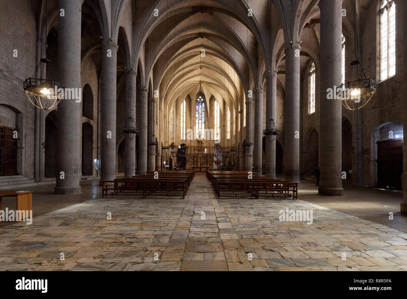 Espana Cataluna Costa Brava Girona Castello D Empuries Iglesia De Santa Maria Fotografia De Stock Alamy