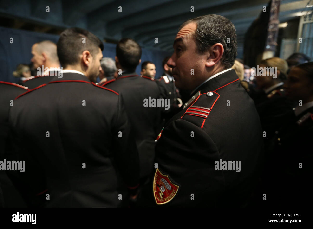 Foto Stefano LaPresse Porta - 17/12/2018 Milán ( Italia ) Visita dei Carabinieri al Memoriale della Shoah, con Liliana Segre al binario 21 Foto de stock