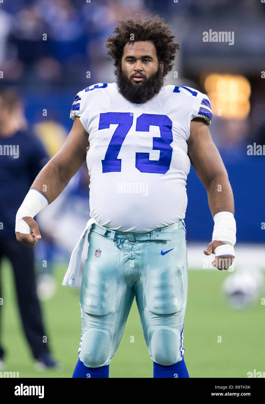 Diciembre 16, 2018: el centro de Dallas Cowboys Joe Looney (73) durante la  acción de juego de fútbol americano de la NFL entre los Dallas Cowboys y los  Colts de Indianápolis en