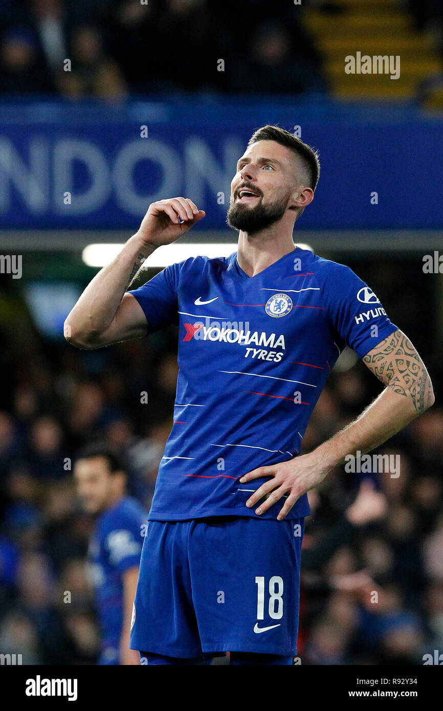 Londres, Reino Unido. 19 Dec, 2018. Olivier Giroud de Chelsea visto durante el EFL Carabao Cup encuentro de cuartos de final entre el Chelsea y el Bournemouth en Stamford Bridge, Londres, Inglaterra, el 19 de diciembre de 2018. Foto por Carlton Myrie. Sólo para uso editorial, se necesita licencia para uso comercial. No utilizar en apuestas, juegos o un solo club/Liga/player publicaciones. Crédito: UK Ltd/pics Deportes Alamy Live News Foto de stock