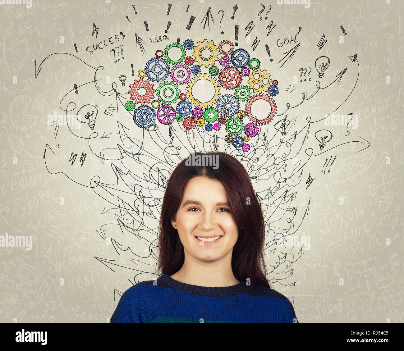 Cerrar el retrato de una mujer joven con colorida marcha cerebro por encima de la cabeza. Feliz emoción, pensamiento positivo con flechas y curvas como pensamientos. Concepto f Foto de stock