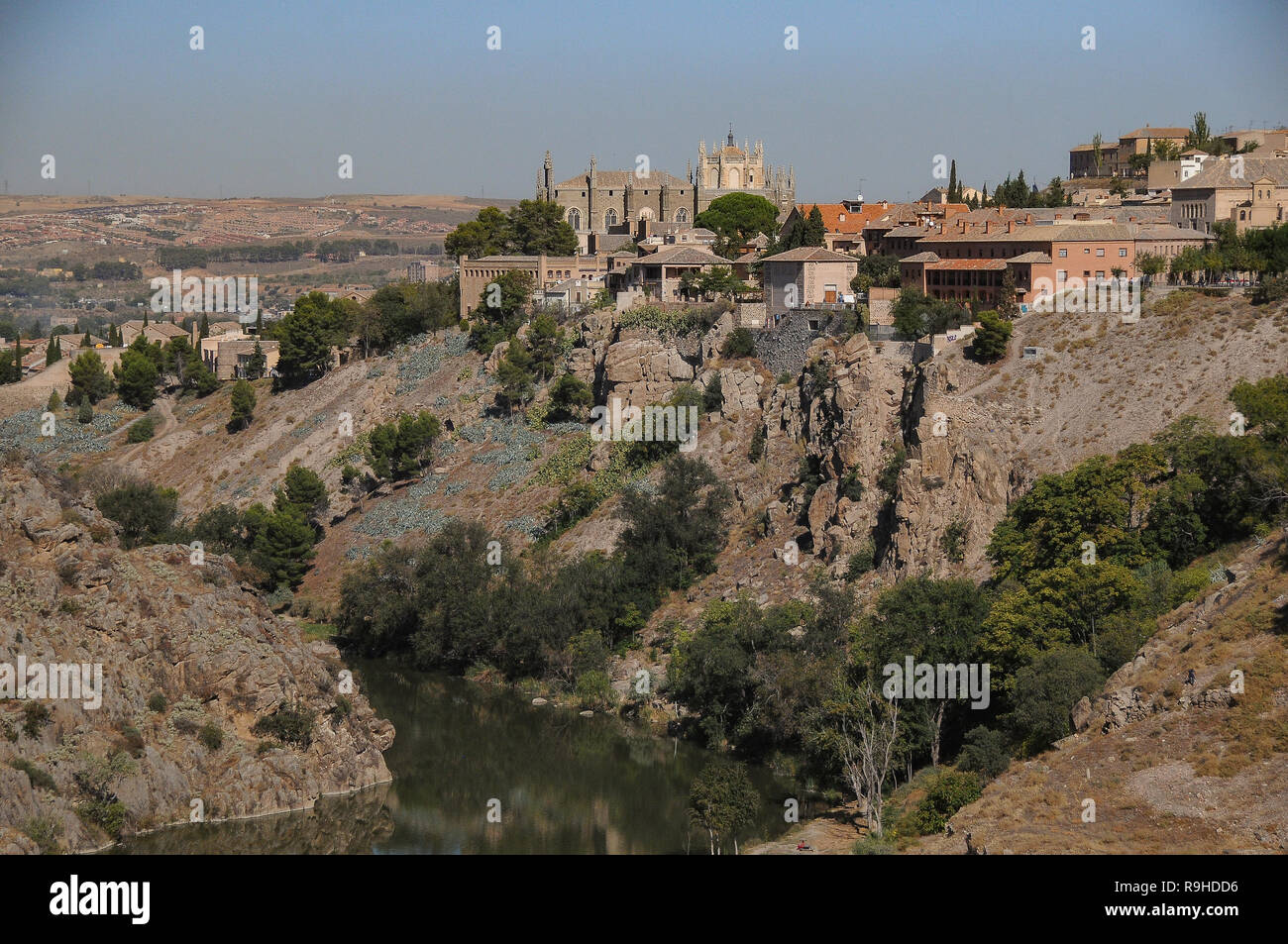 Toledo ciudad, sobre el río Tajo, España. Foto de stock