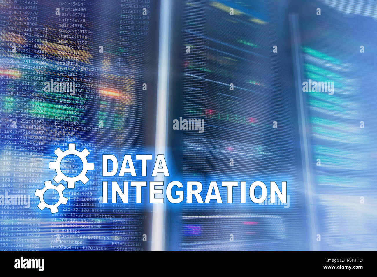 Integración de datos concepto de tecnología de la información sobre el fondo de la sala de servidores. Foto de stock