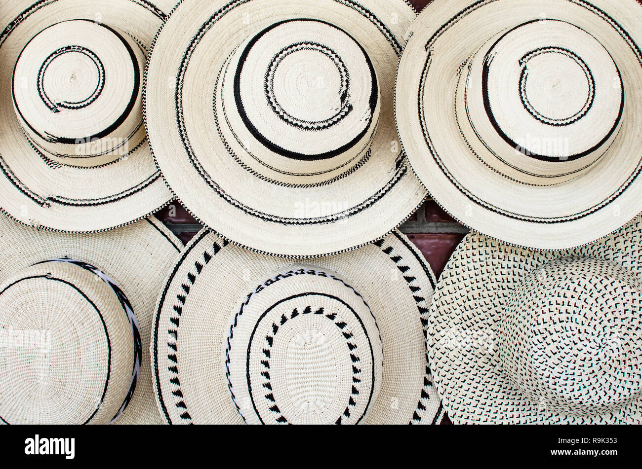 Sombreros panamenos fotografías e imágenes de alta resolución Alamy Sombreros panamenos fotografías e imágenes de alta resolución Alamy
