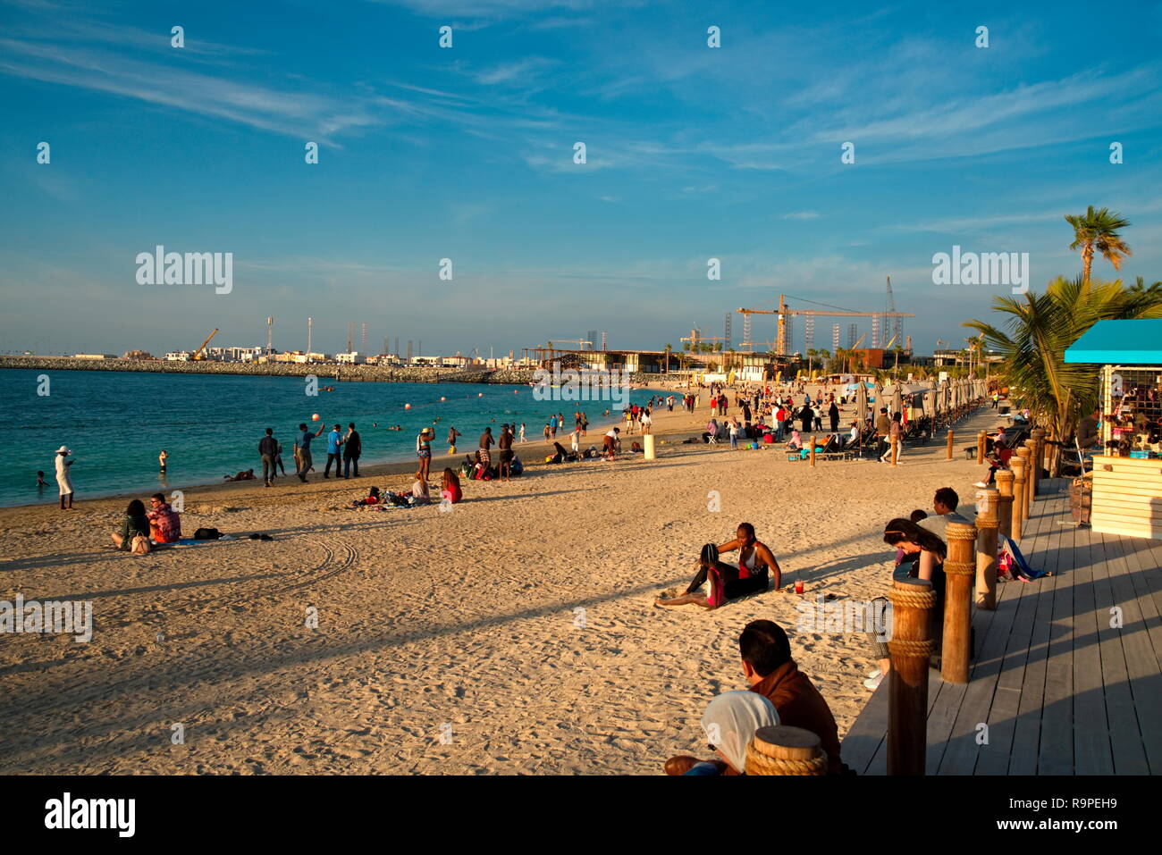 La Mer Playa Y Discrict Por Meraas Dubai Emiratos Arabes Unidos
