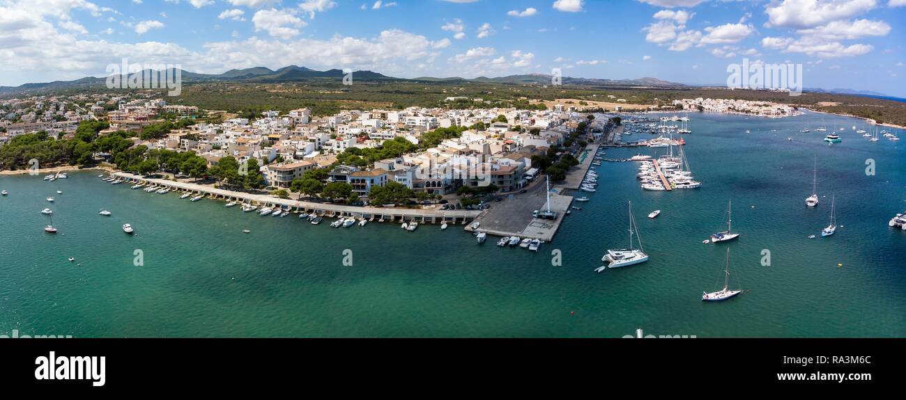 Vista aérea, Bay, Port de Portocolom, Punta de ses Crestes, Potocolom, Mallorca, Islas Baleares, España Foto de stock