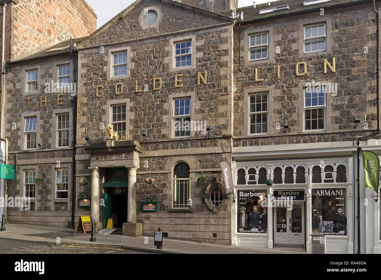 Hotel y restaurante, el León de Oro, el casco antiguo, el Castillo de  Stirling, Escocia, Gran Bretaña Fotografía de stock - Alamy