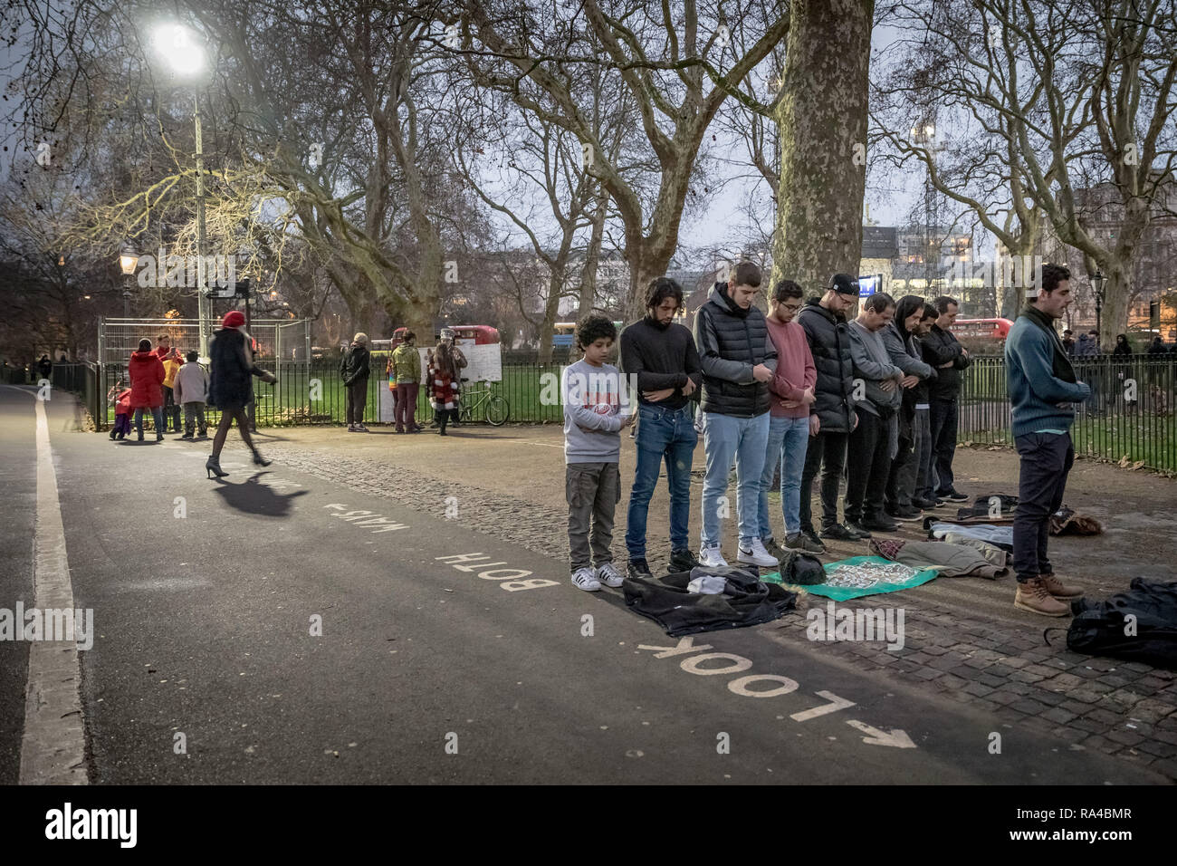 El Speakers' Corner para hablar en público, la esquina noreste de Hyde Park en Londres. Foto de stock