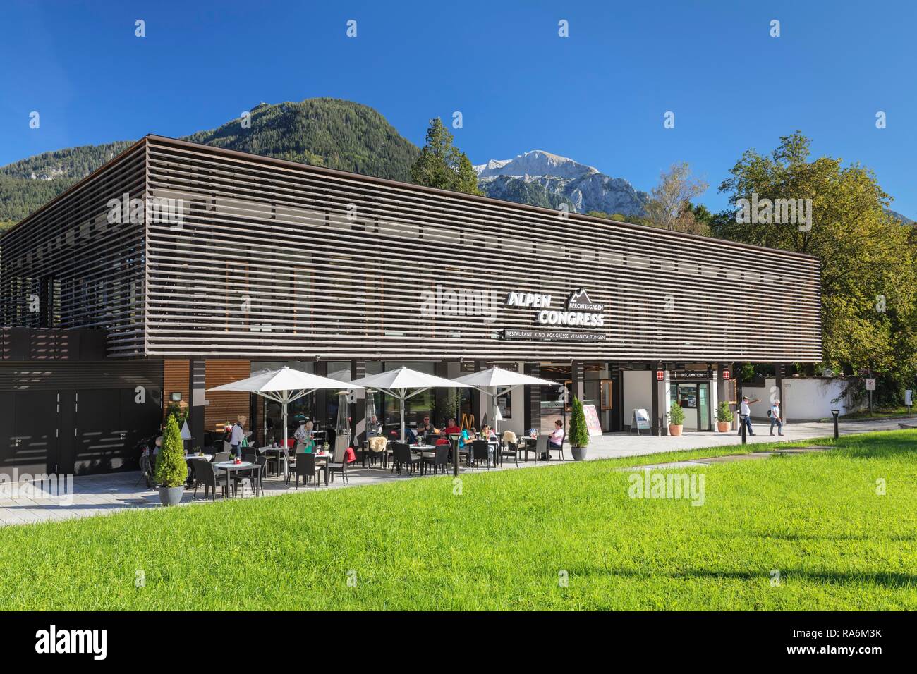 Y AlpenCongress Touristinfo, salón de conferencias y eventos, Berchtesgaden, Baviera, la Alta Baviera, Alemania Foto de stock