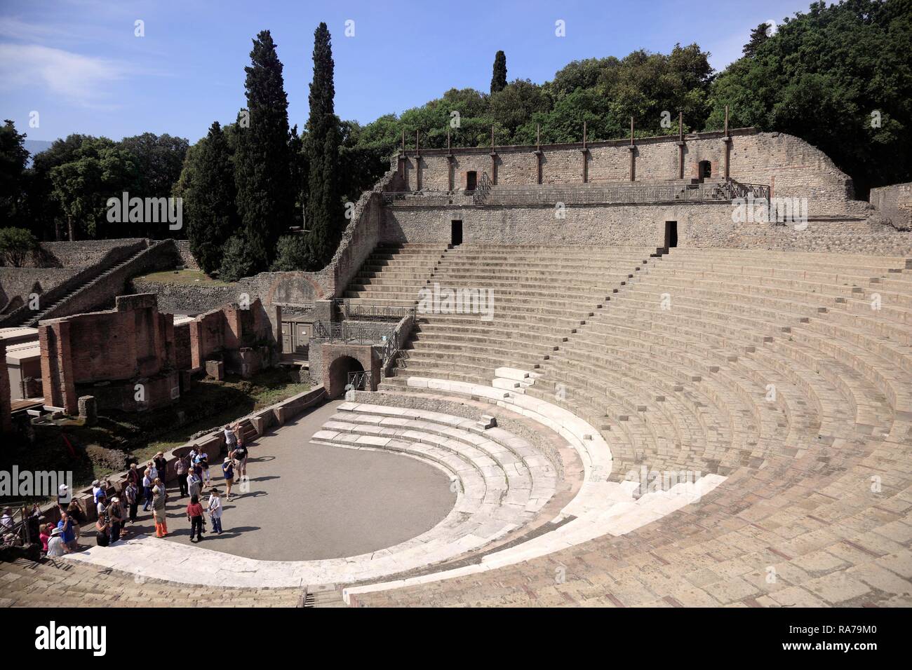 El pequeño teatro, Odeon, Pompeya, Campania, Italia, Europa Foto de stock