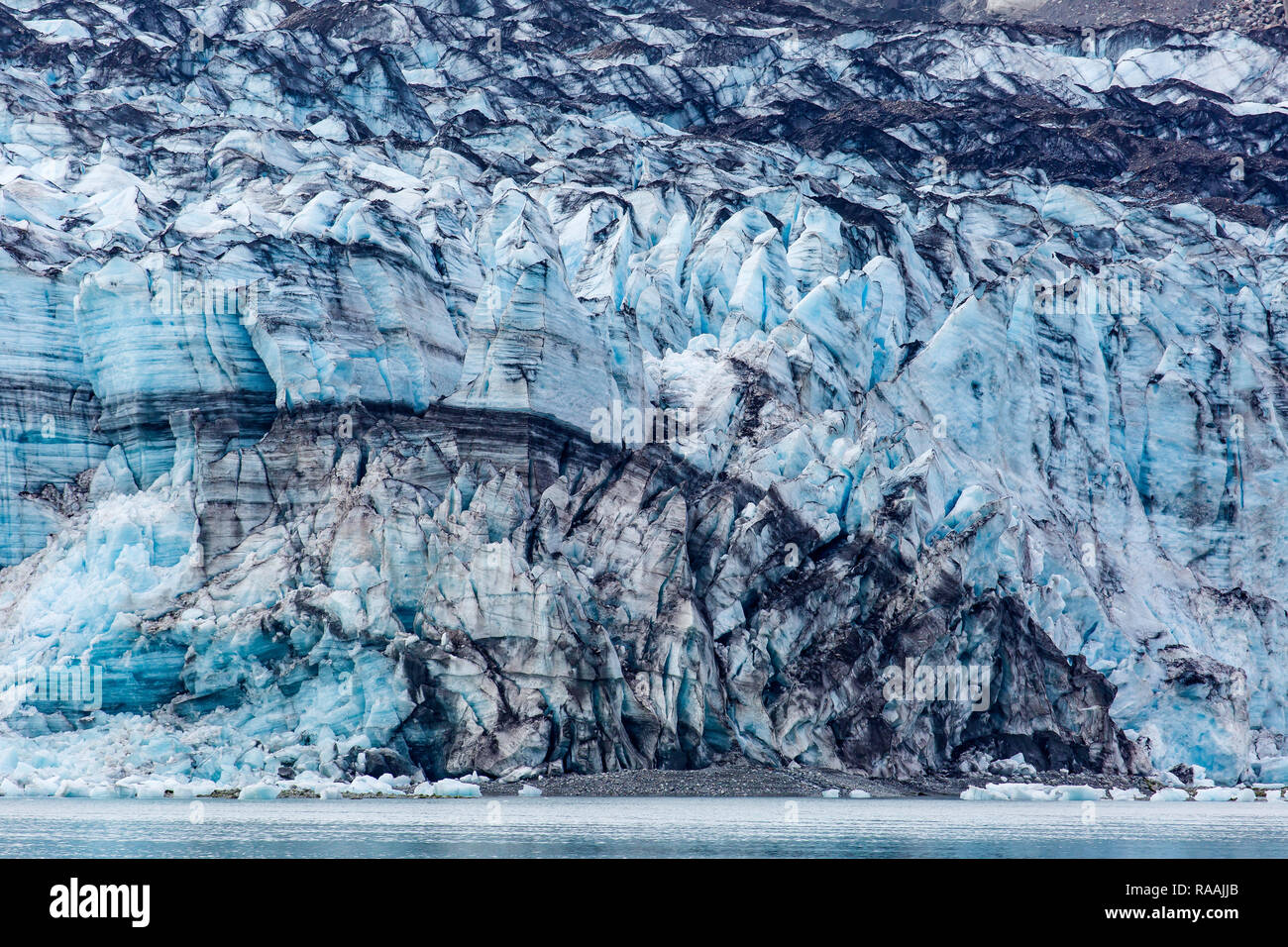 Lamplugh Glacier en el parque nacional de Glacier Bay, al sureste de Alaska, EE.UU. Foto de stock