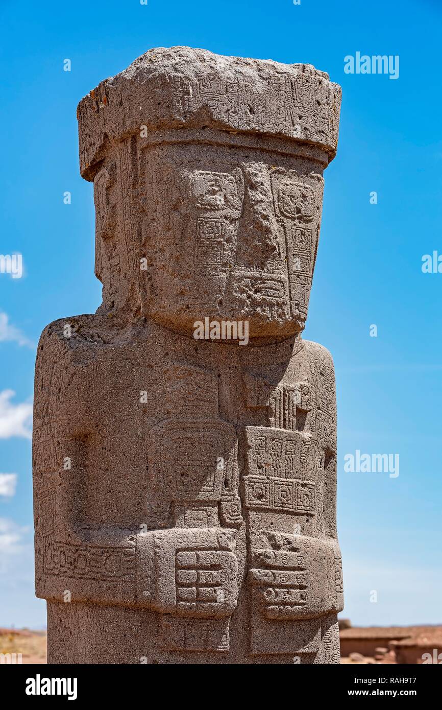 Monolito en Kalsasaya templo, Tihuanaku, Tiawanacu, Tiahuanaco, Sitio del Patrimonio Mundial de la UNESCO, Provincia Ingavi, La Paz, Bolivia Foto de stock
