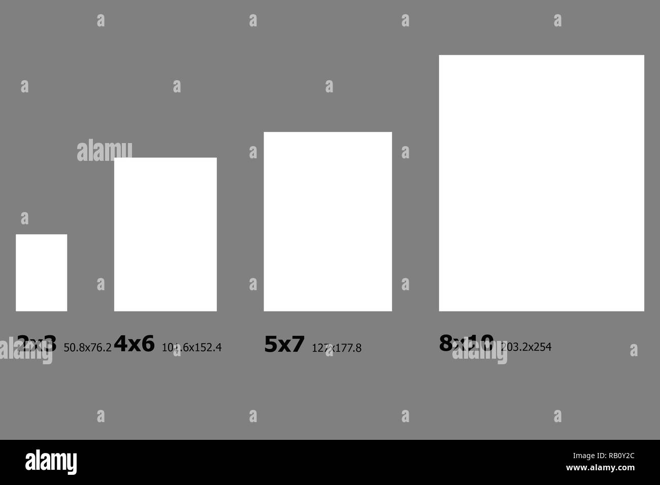 Ejemplo de las dimensiones de los tamaños de papel fotográfico Fotografía  de stock - Alamy