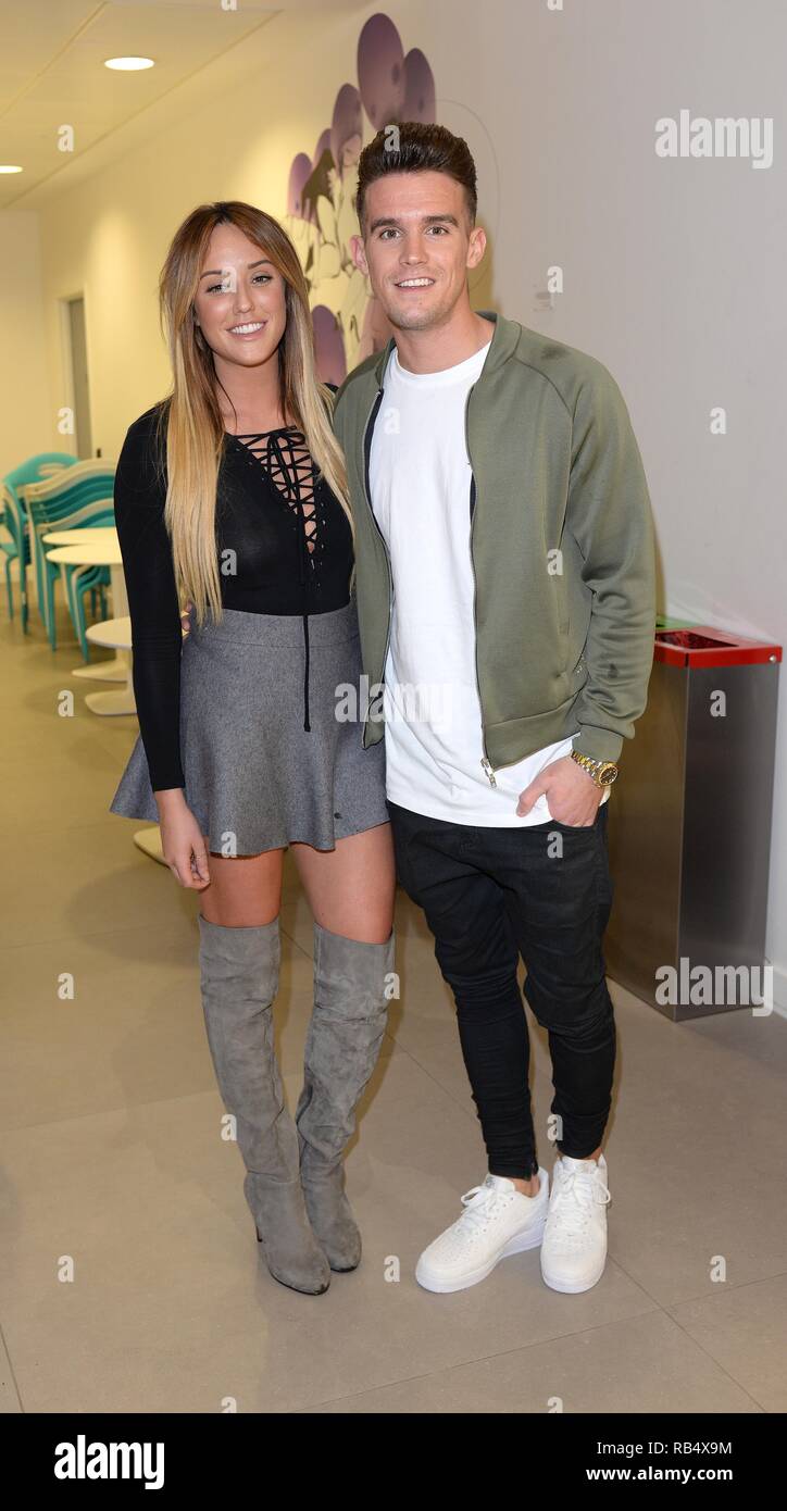 Estados Unidos eco Negligencia Charlotte crosby and gary beadle fotografías e imágenes de alta resolución  - Alamy