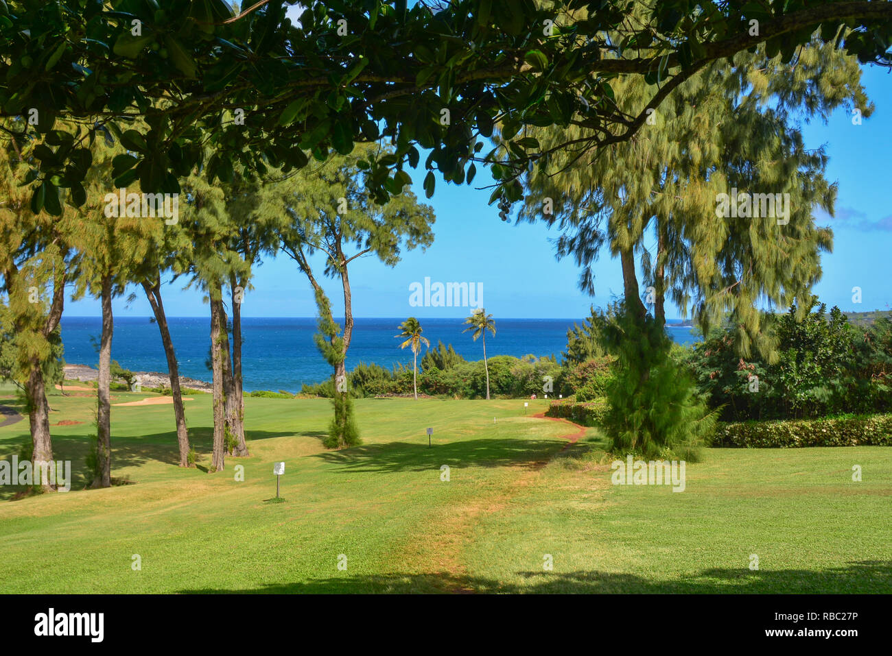 Kapalua, Maui, Hawai.exclusivo enclave turístico con hoteles, residencias elegantes, campos de golf de clase mundial, playas y restaurantes. Foto de stock
