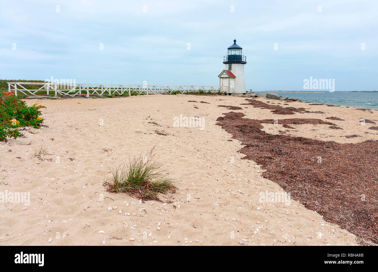 Brant Point Lighthouse, famosa atracción turística e histórica de la isla de Nantucket Foto de stock