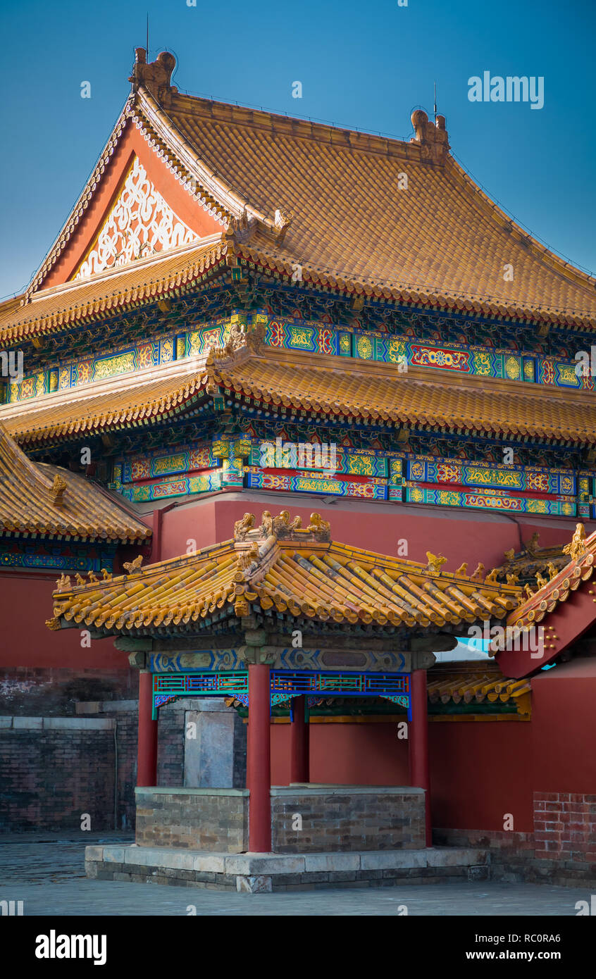 La Ciudad Prohibida es un complejo de palacio en el centro de Beijing, China. Foto de stock