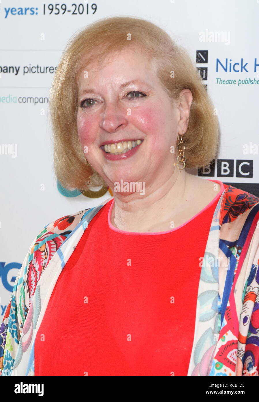 Gail Renard en el Writers Guild Awards 2019 en el Royal College of Physicians, St Andrews, Regent's Park. Foto de stock