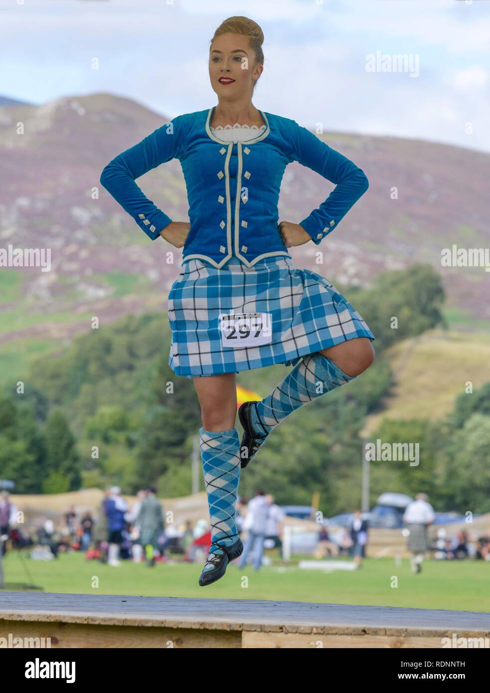 Highland Dancing, Highland Games, Newtonmore, Scotland, Reino Unido Foto de stock