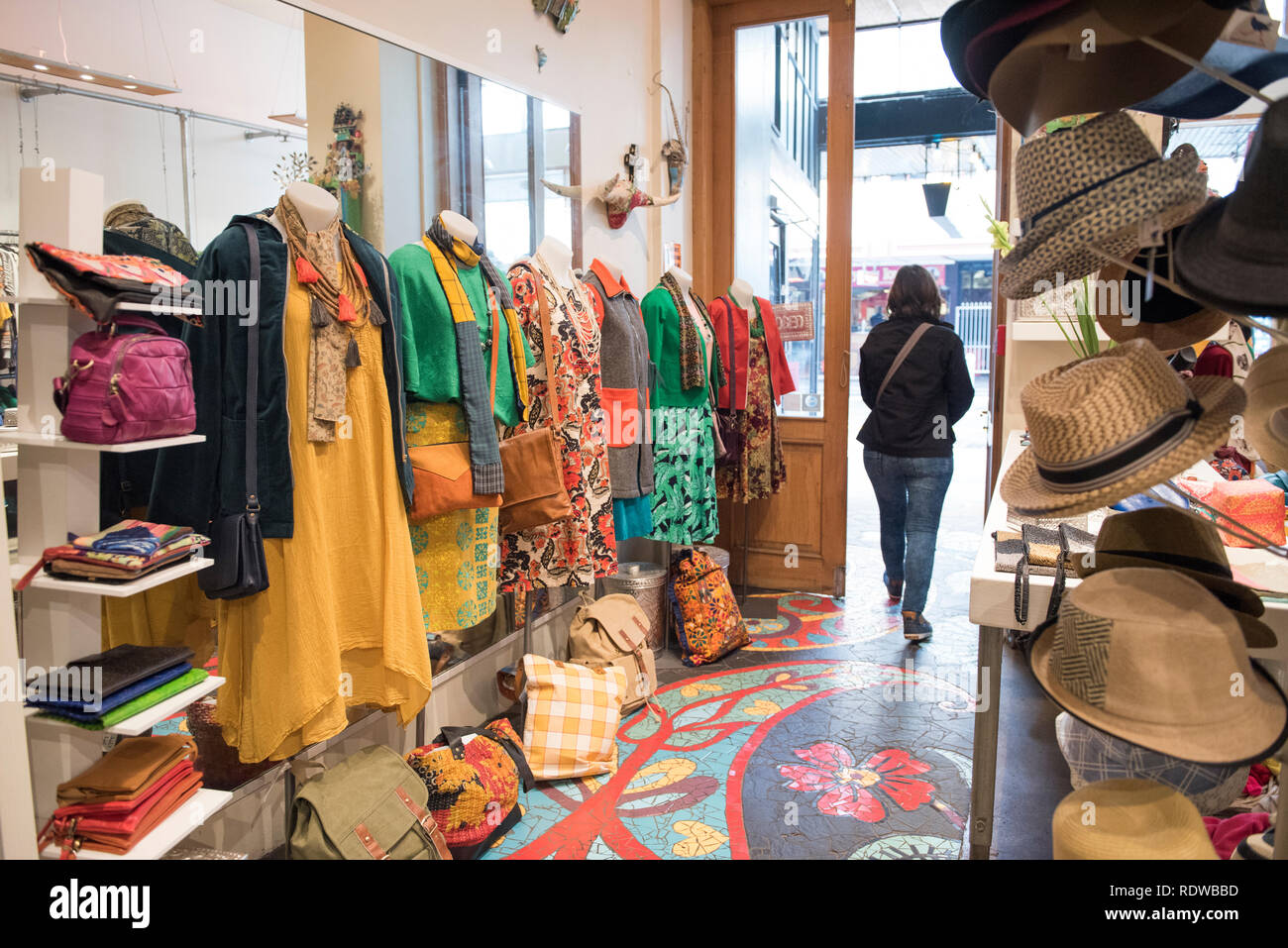 Ella tienda de ropa sales