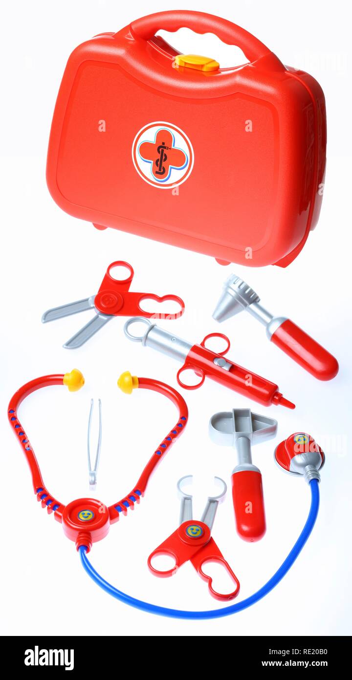 Sustancialmente Delegar Nos vemos Kit médico para niños, juguetes, con diversos dispositivos médicos  Fotografía de stock - Alamy