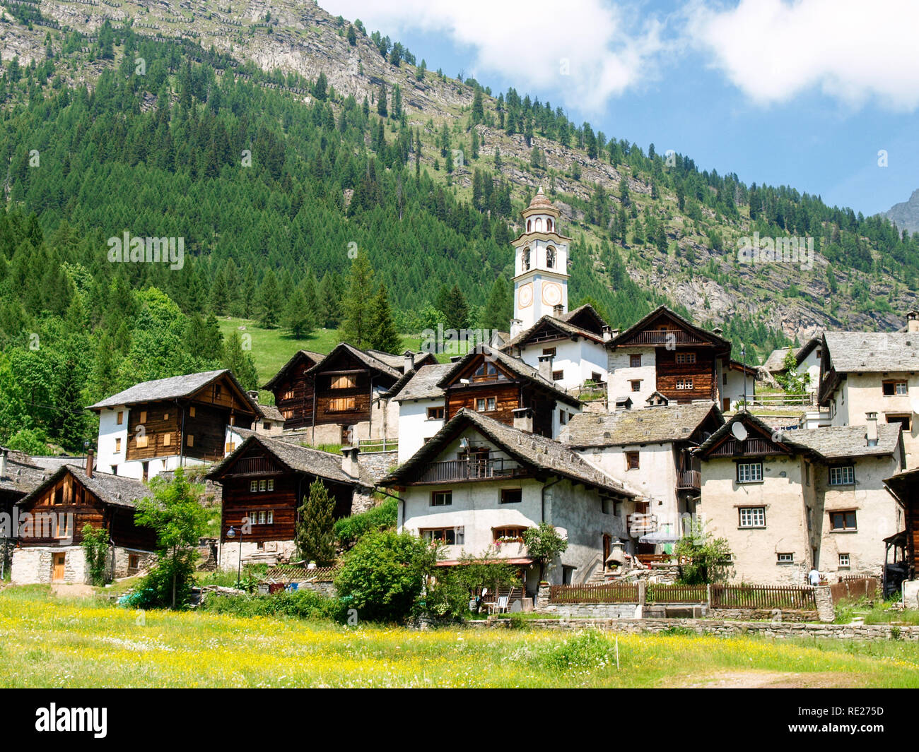 Vallemaggia, Suiza: las imágenes del típico valle del Ticino. Foto de stock