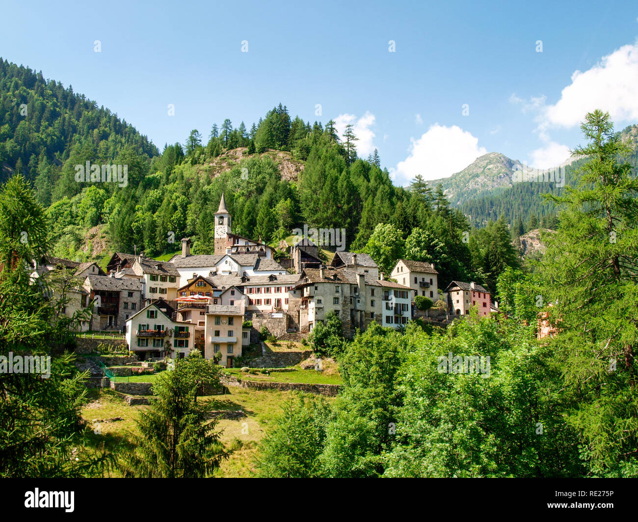 Vallemaggia, Suiza: las imágenes del típico valle del Ticino. Foto de stock